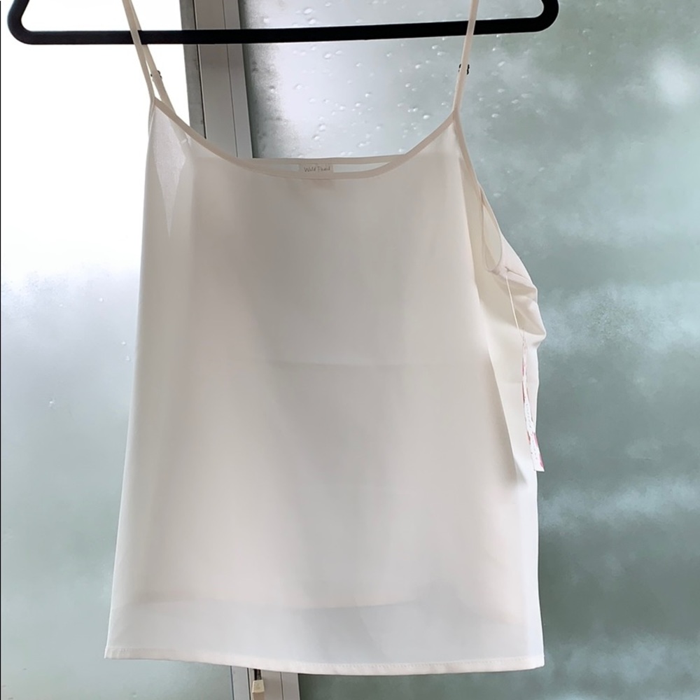 NWT-Cream/white crop shirt
